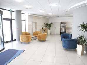 Exterior - Hotel Marseille Centre Gare Saint-Charles by Accor (Marseille)