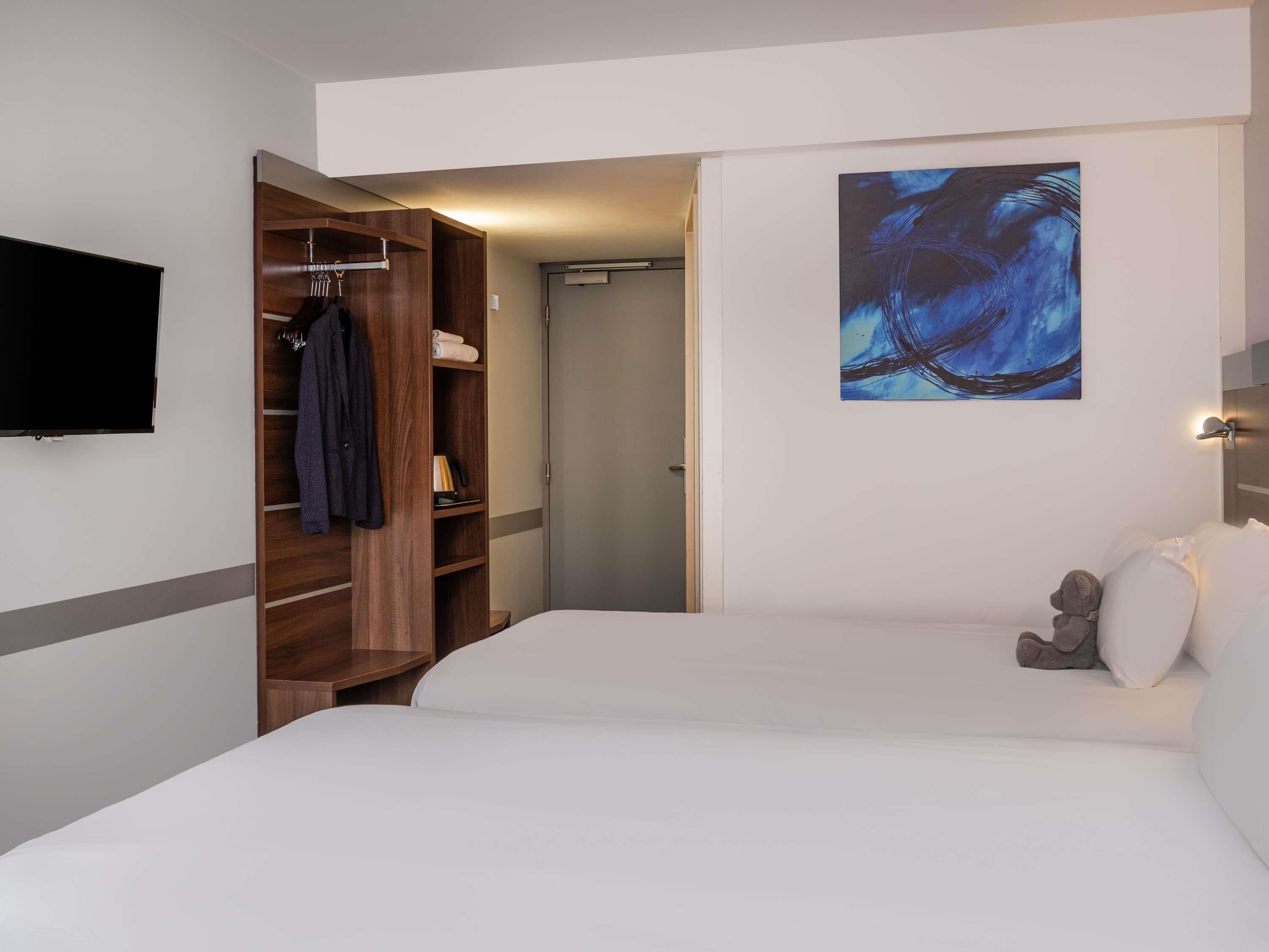 Chambre Standard, 2 lits une place | Literie de qualité supérieure, coffres-forts dans les chambres