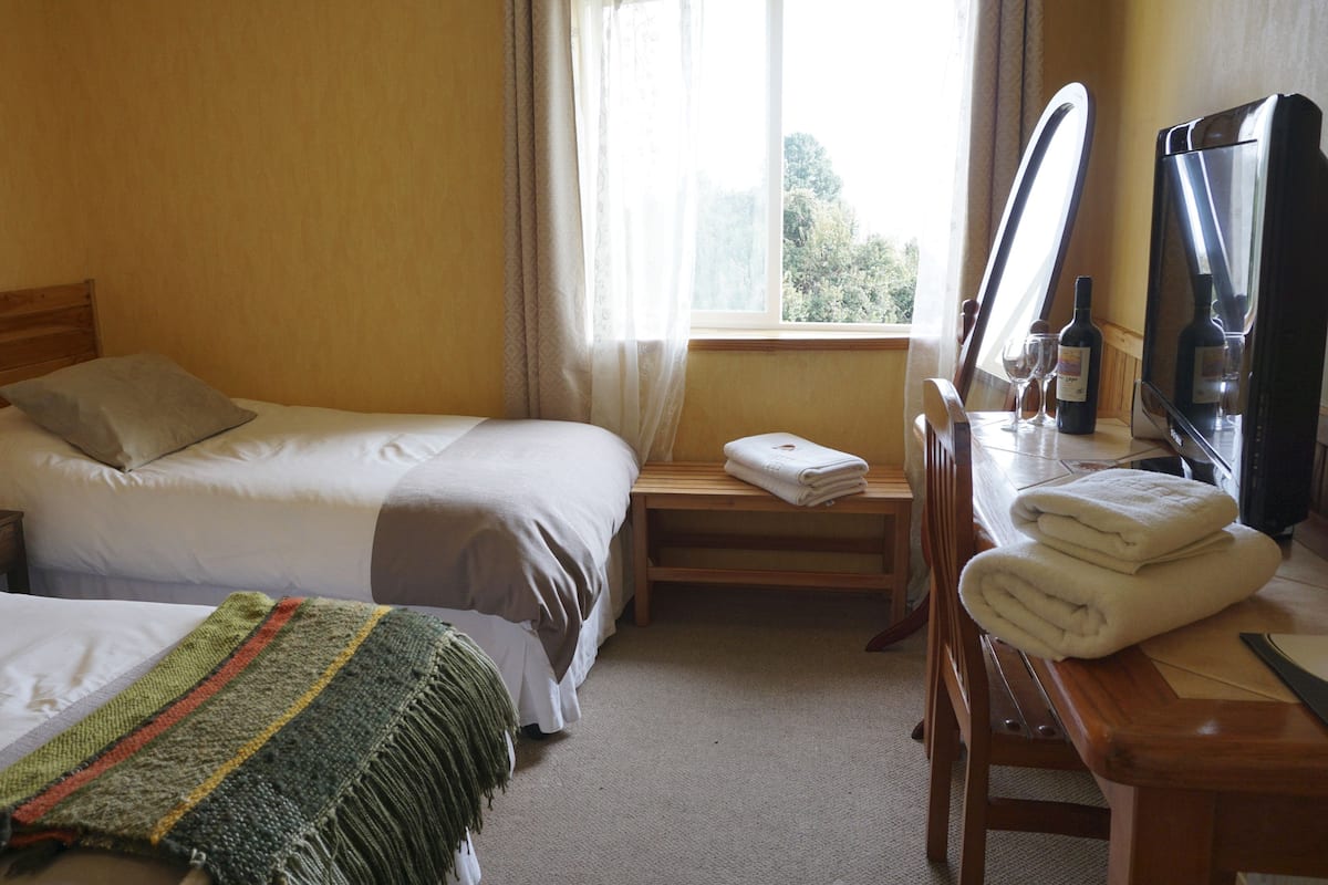 Ropa de cama de alta calidad, cubrecamas y colchones con pillow-top