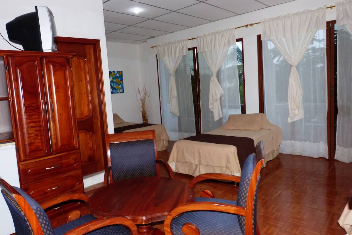 Triple Room | Free WiFi