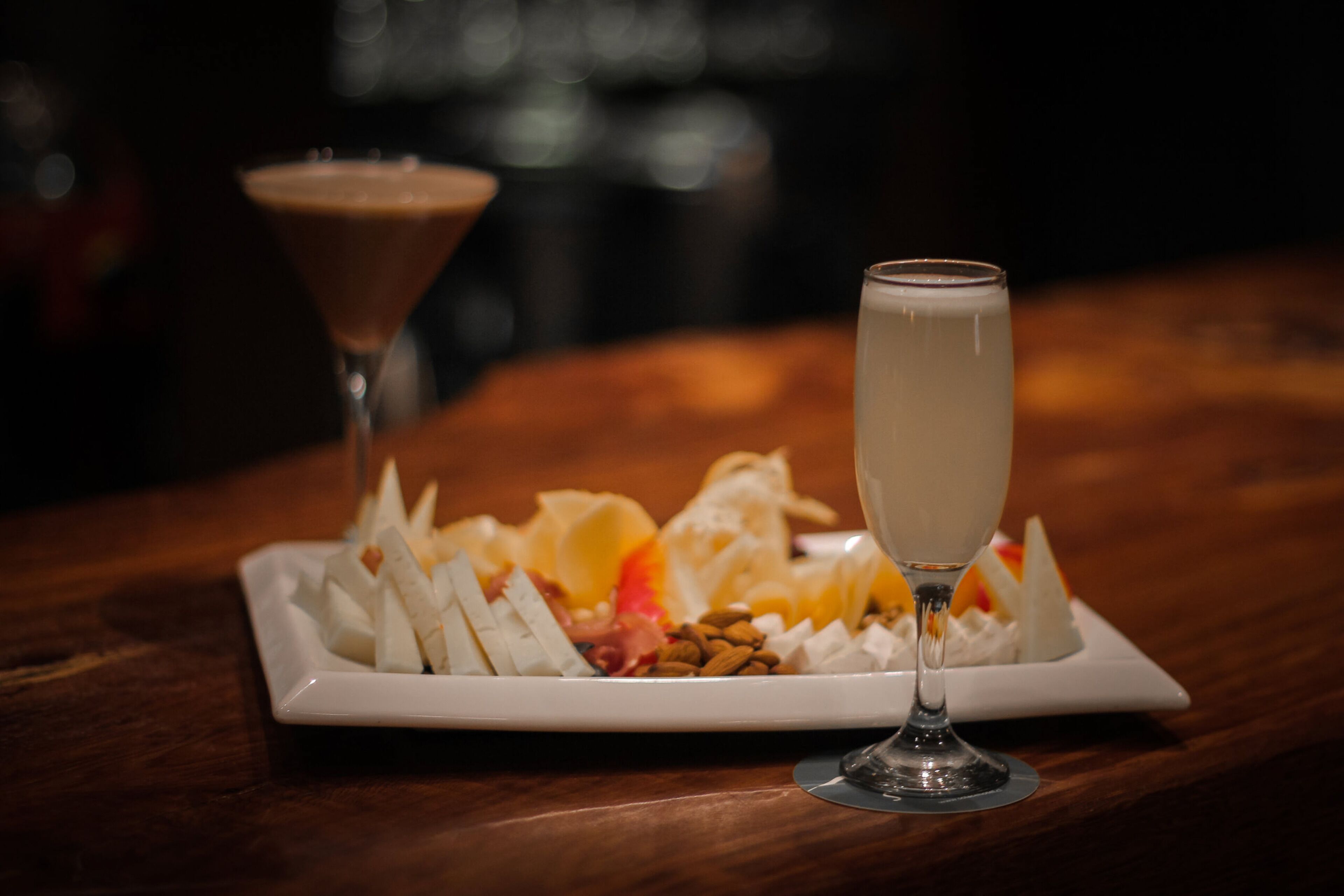 1 bedroom, egyptian cotton sheets, premium bedding, down duvets