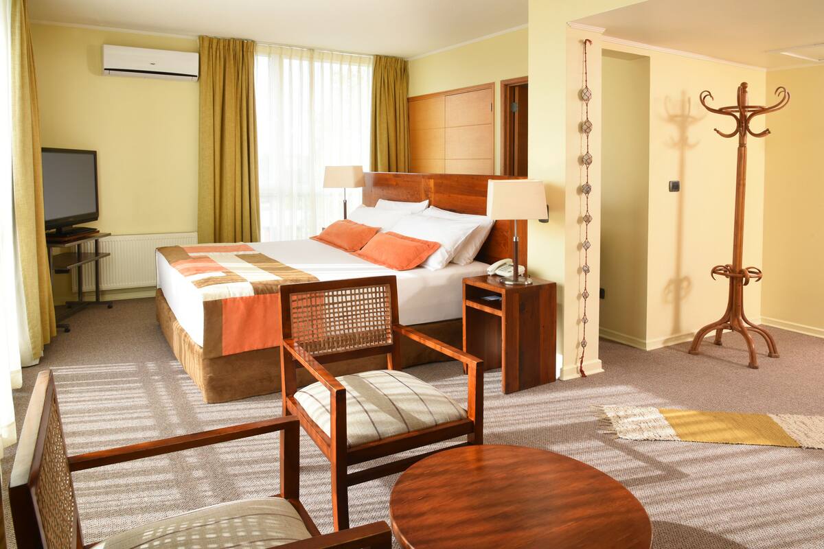 Suite | Seprai katun Mesir, seprai premium, dan selimut bulu angsa