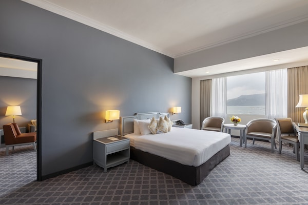 Executive Room, 1 King Bed, Club Lounge Access, Sea View | View from room