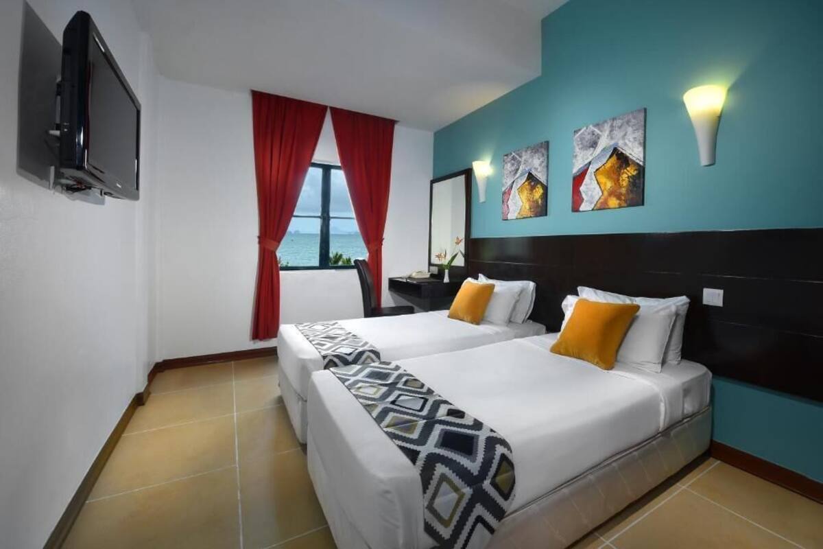 Memory-foam beds, minibar, in-room safe, laptop workspace