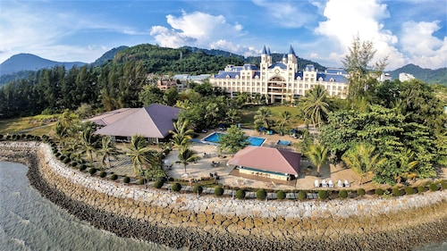 Bella Vista Waterfront Resort