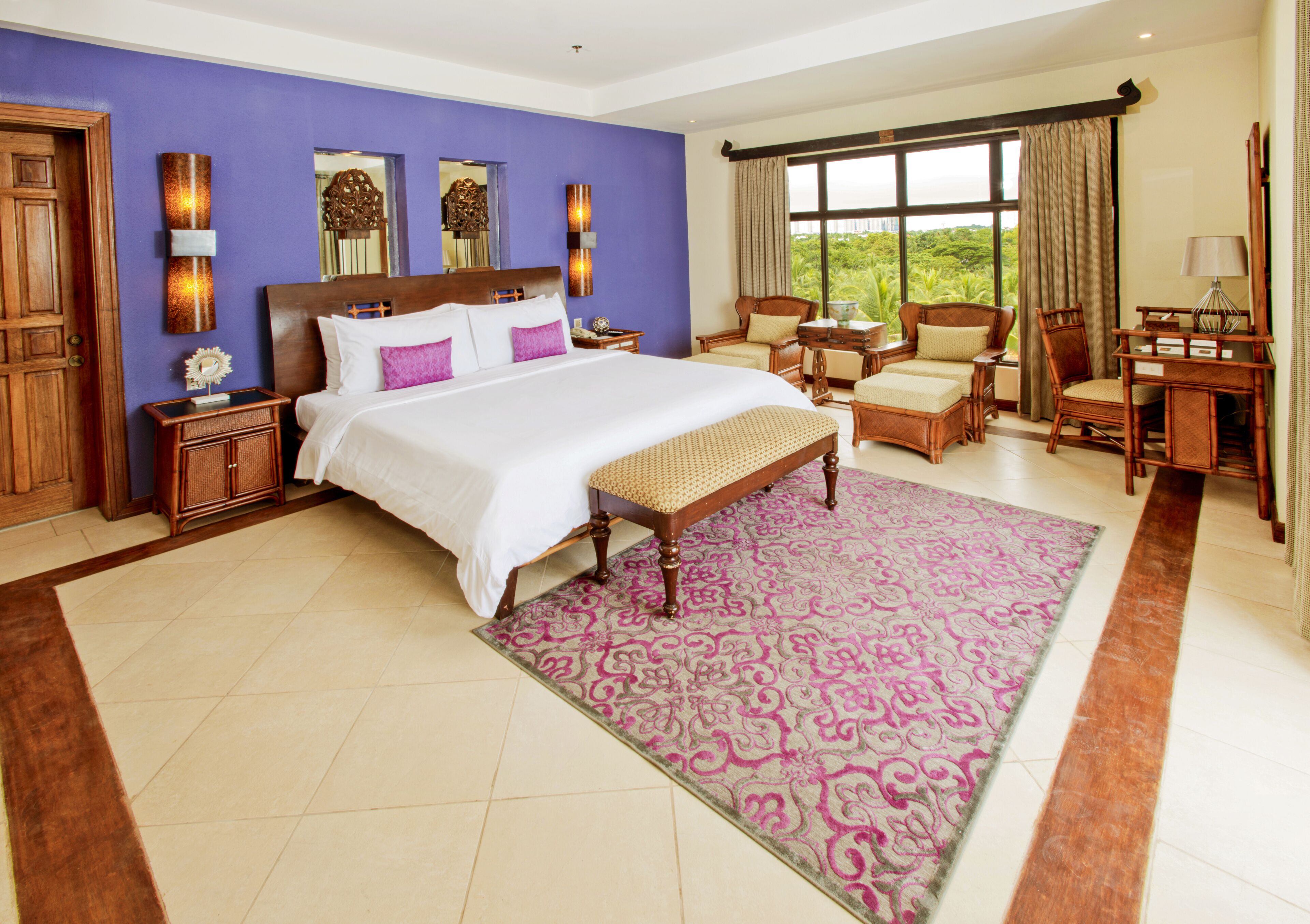 Phòng Junior, 1 phòng ngủ, không hút thuốc, quang cảnh biển | 1 phòng ngủ, minibar, két bảo mật tại phòng, bàn 