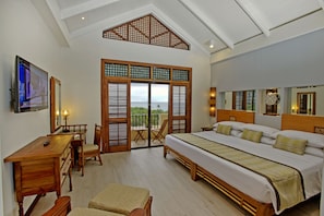 1 bedroom, minibar, in-room safe, desk - Costabella Tropical Beach Hotel (Lapu-Lapu)