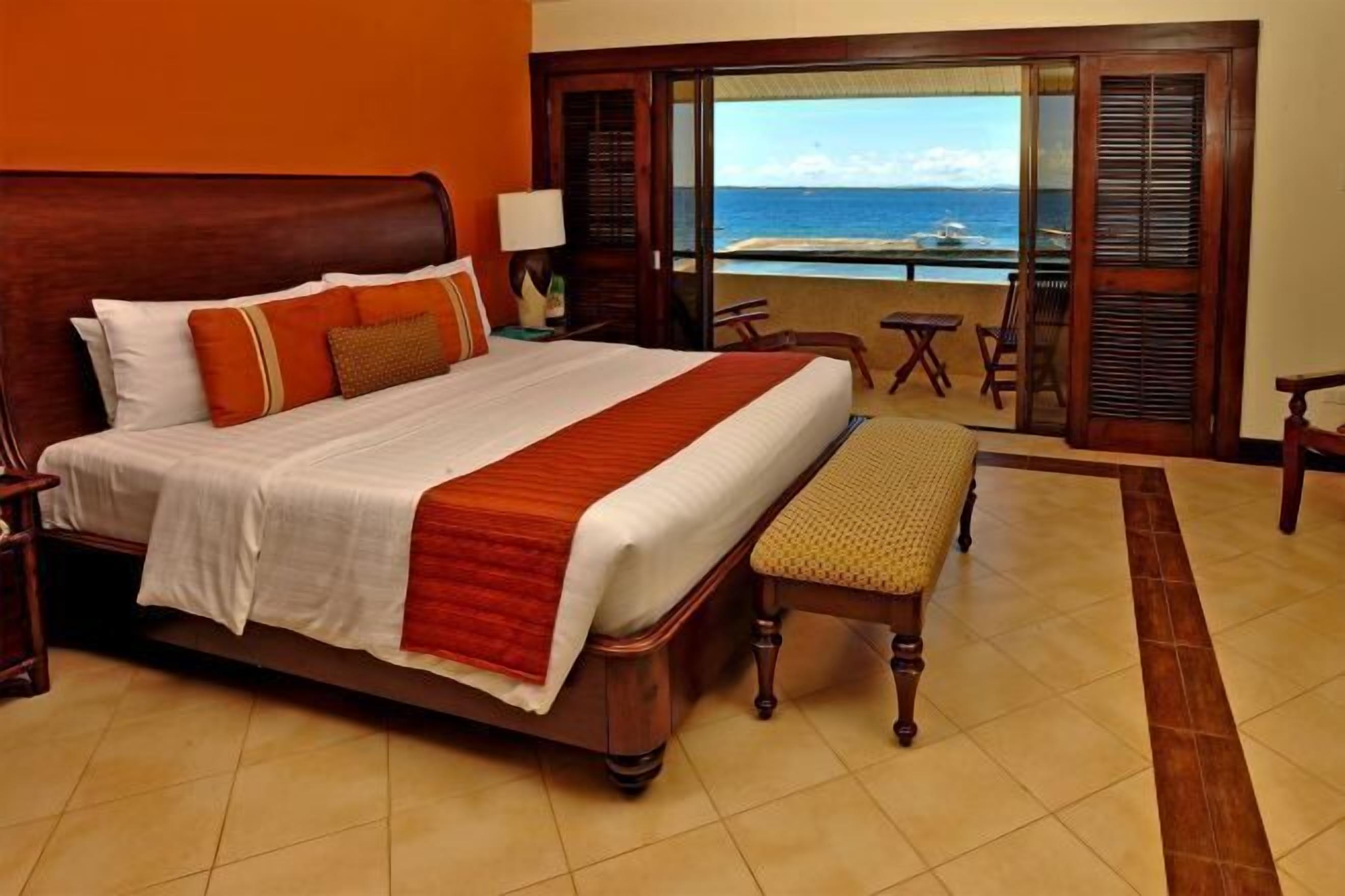 1 bedroom, minibar, in-room safe, desk