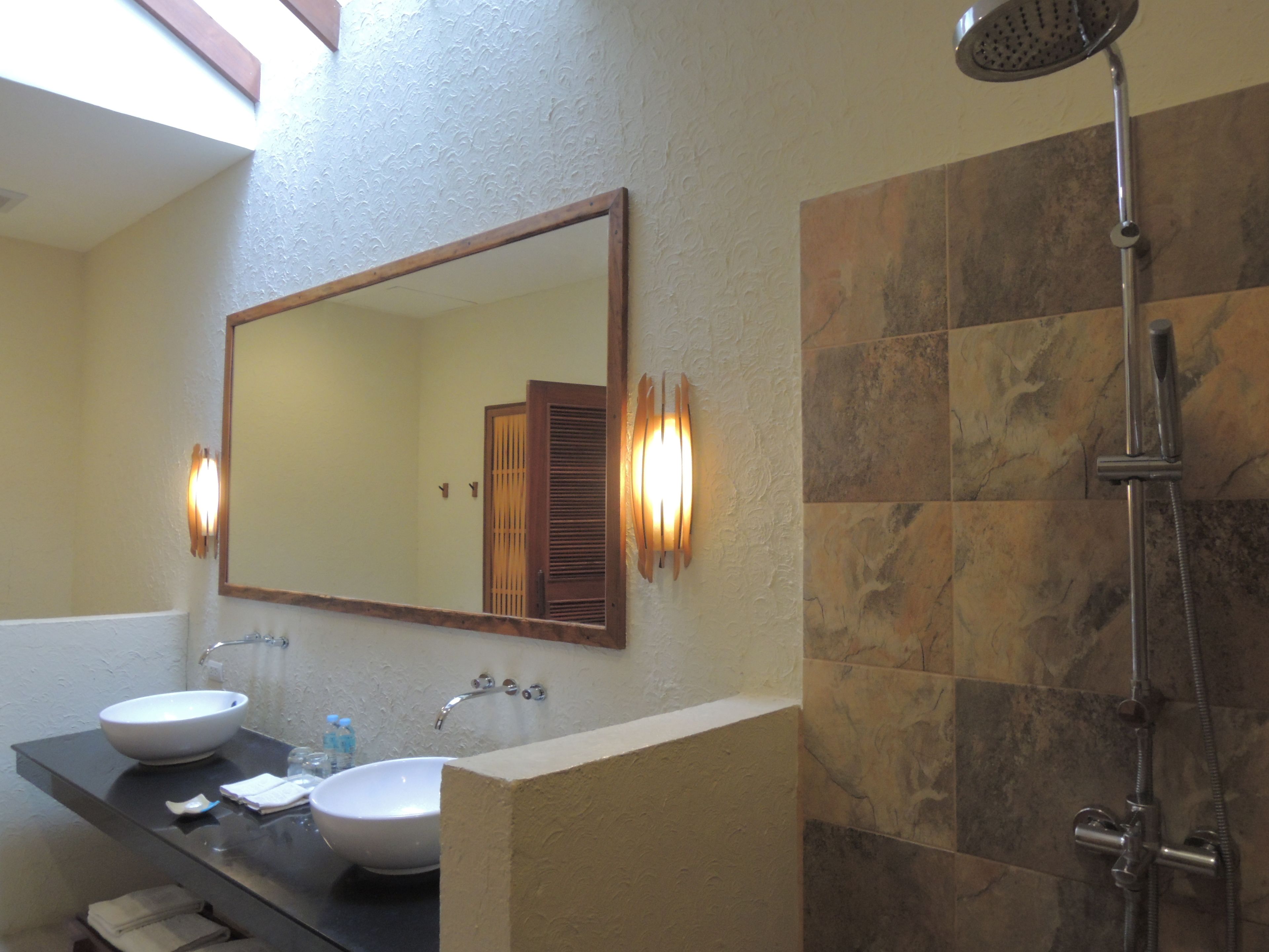 premier room | bathroom | free toiletries, slippers, towels