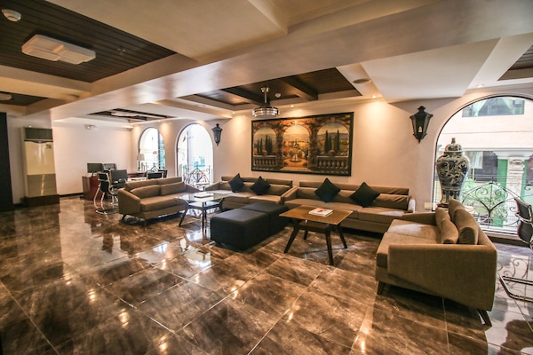 Lobi dinlenme salonu