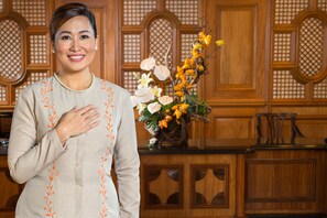 Reception - The Legend Villas (Pasig)