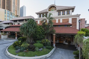 숙박 시설 정면