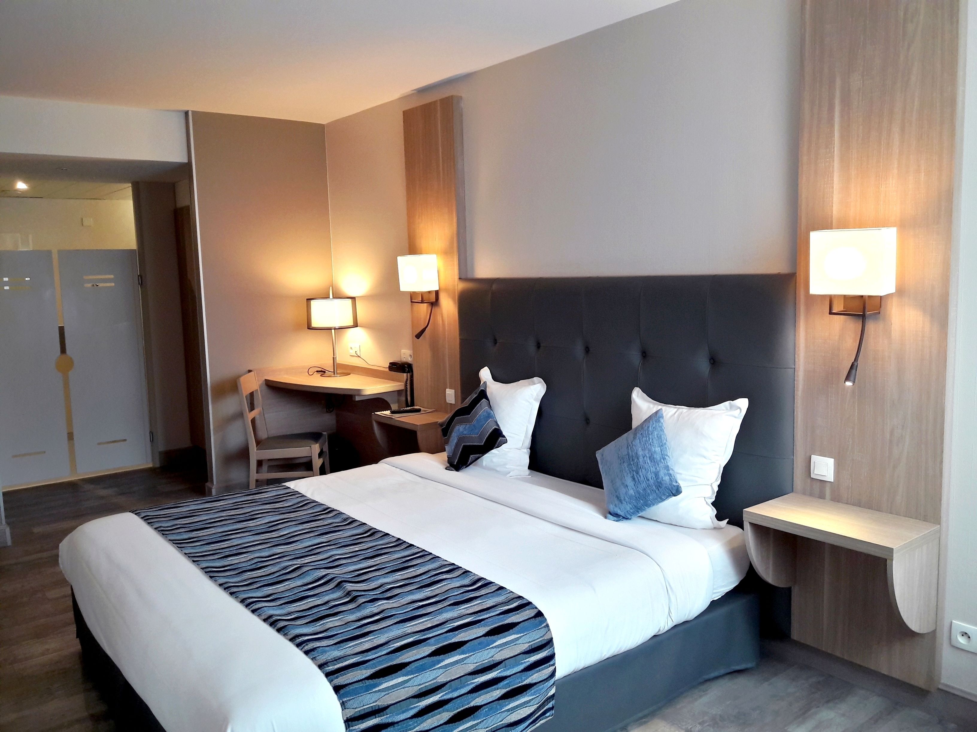 in-room safe, desk, soundproofing, free cots/infant beds