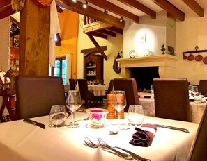 Aperto a cena