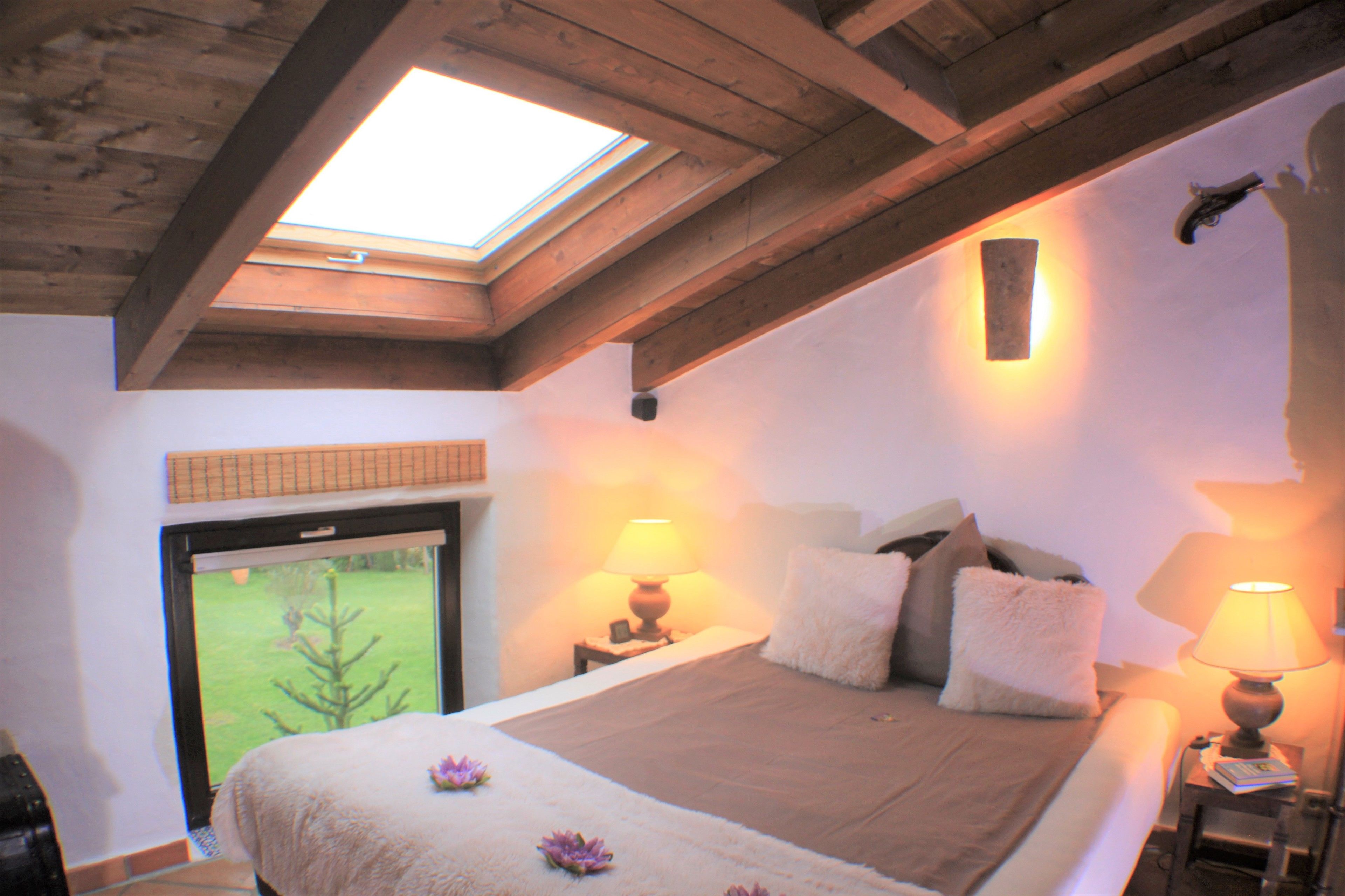 Premium bedding, pillow-top beds, in-room safe, individually decorated