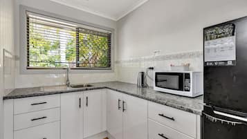 Studio Villa | Private kitchenette