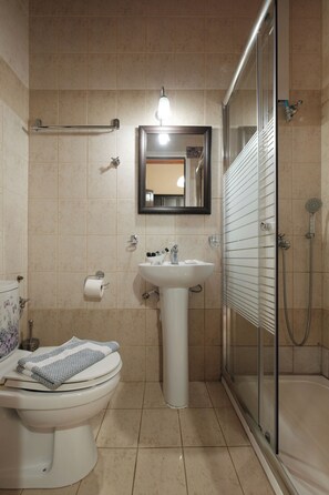 Apartment | Bathroom - Erifili Apartments (Corfu)