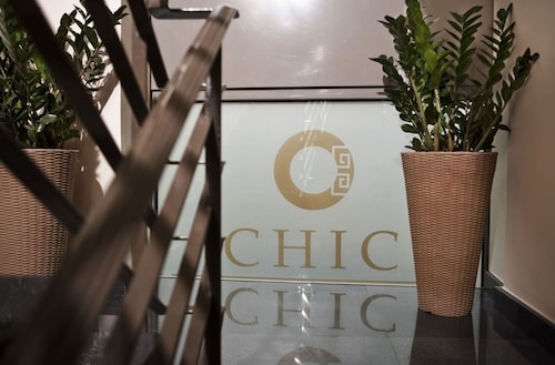 Chic Hotel