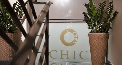 Chic Hotel