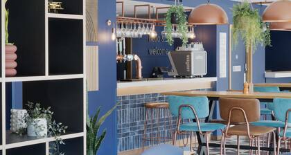 Travelodge Edinburgh Airport Ratho Station