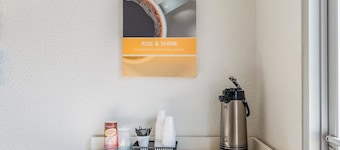 Motel 6 Beaverton, OR