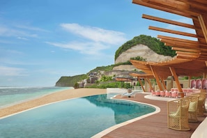 Outdoor pool, open 8:00 AM to 6:00 PM, pool umbrellas, sun loungers - Umana Bali, LXR Hotels & Resorts (Ungasan)