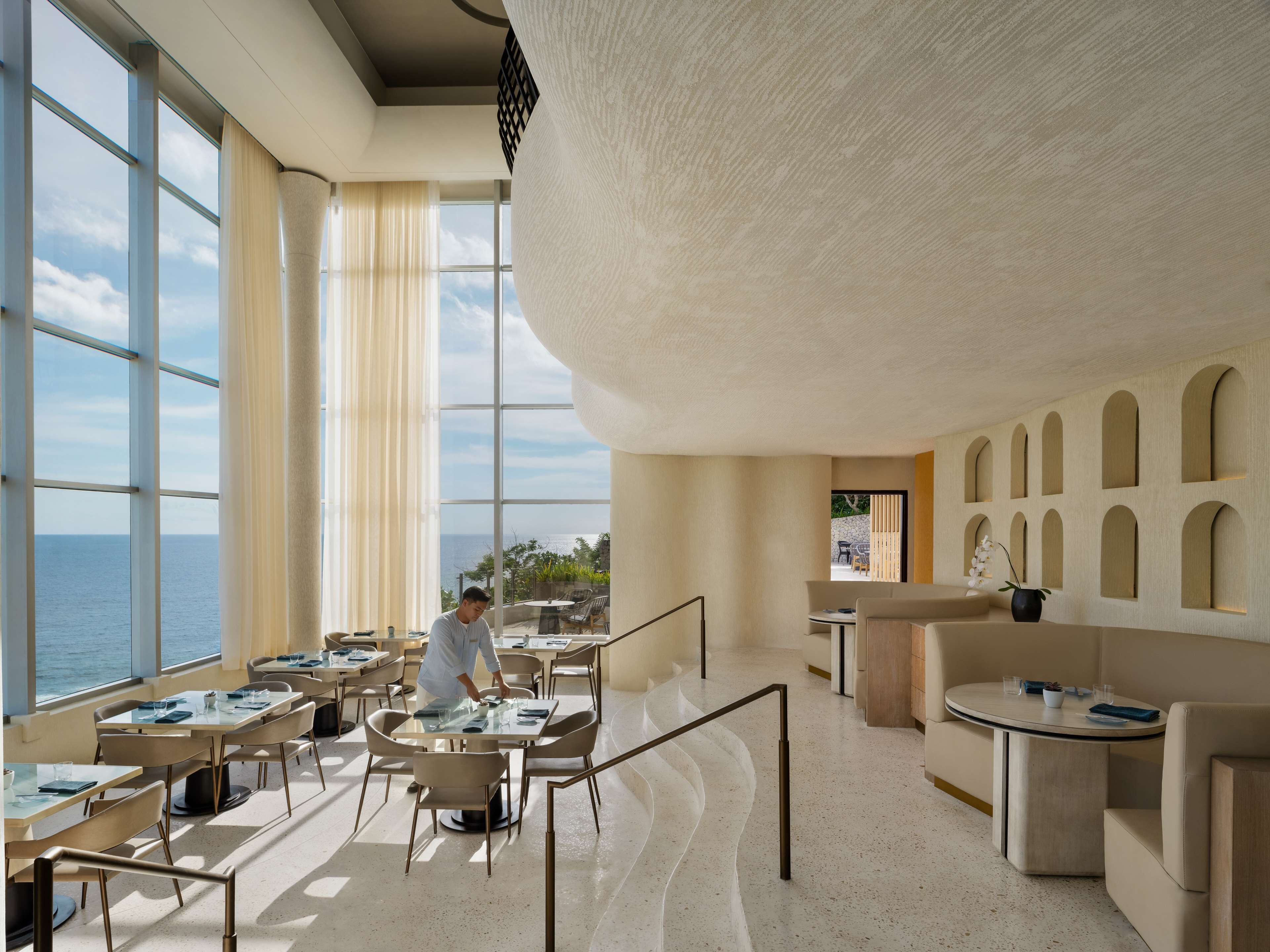 3 restaurants, breakfast, lunch, dinner served; asian cuisine