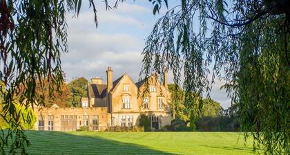 Classic Lodges - Bagden Hall Hotel
