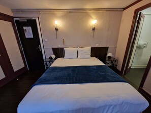 Standard Double Room, 1 Double Bed, City View