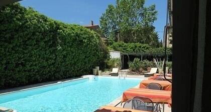 Le Clos