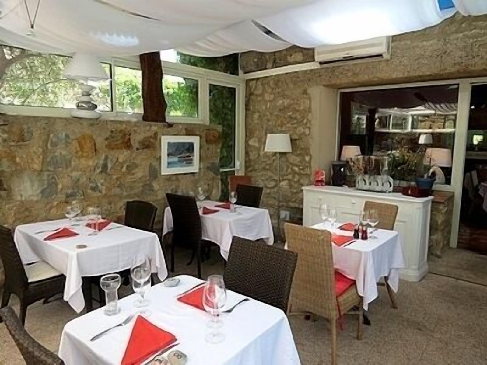 Lunch and dinner served, Regional cuisine