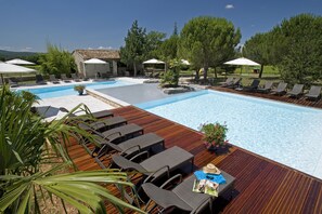 Outdoor pool, sun loungers