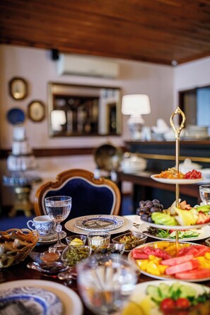 Desayuno continental incluido todos los días