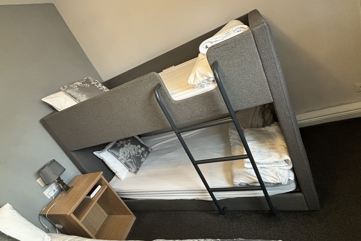 Suite, eget bad (4-2 Adults & 2 Children)