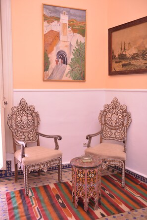 Interior - Continental (Tangier)