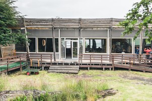 Fachada de la propiedad