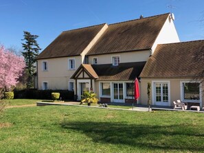 Exterior - Hôtel HAPY (Houdan)
