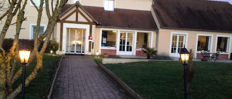 Fachada del alojamiento