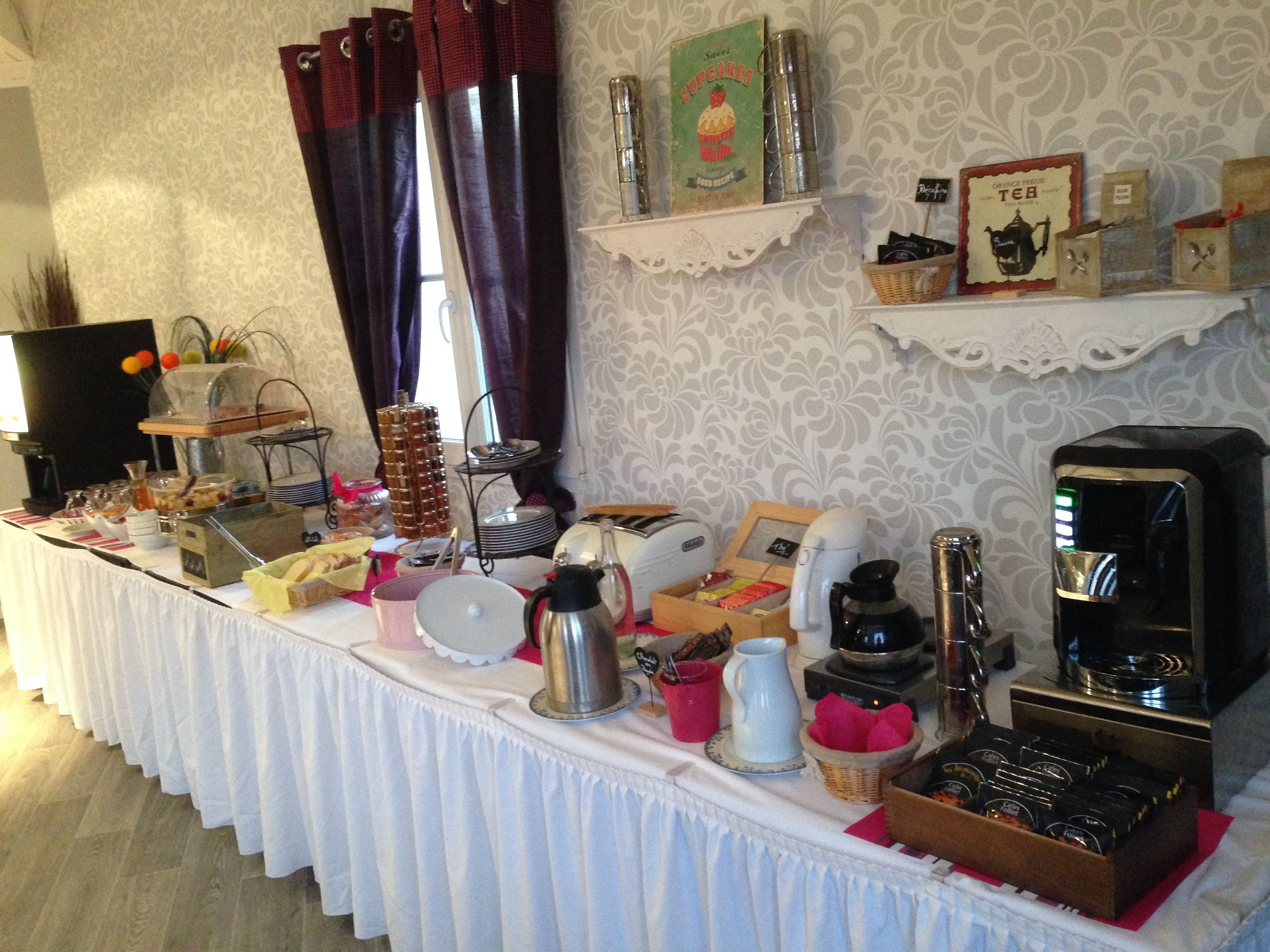 daily buffet breakfast (eur 12 per person)