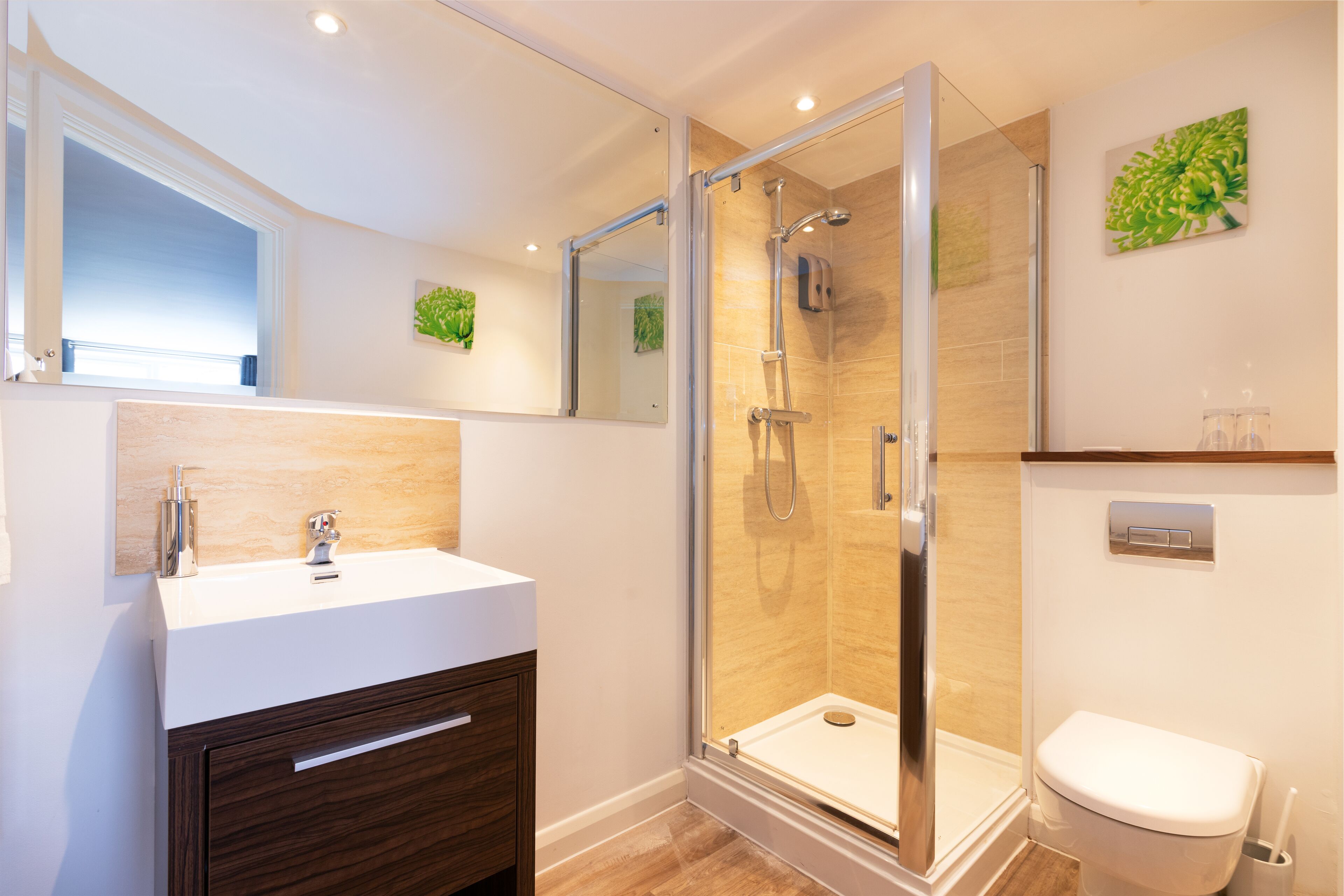 Photo - The Limes Country Lodge Hotel & Admiral Restaurant