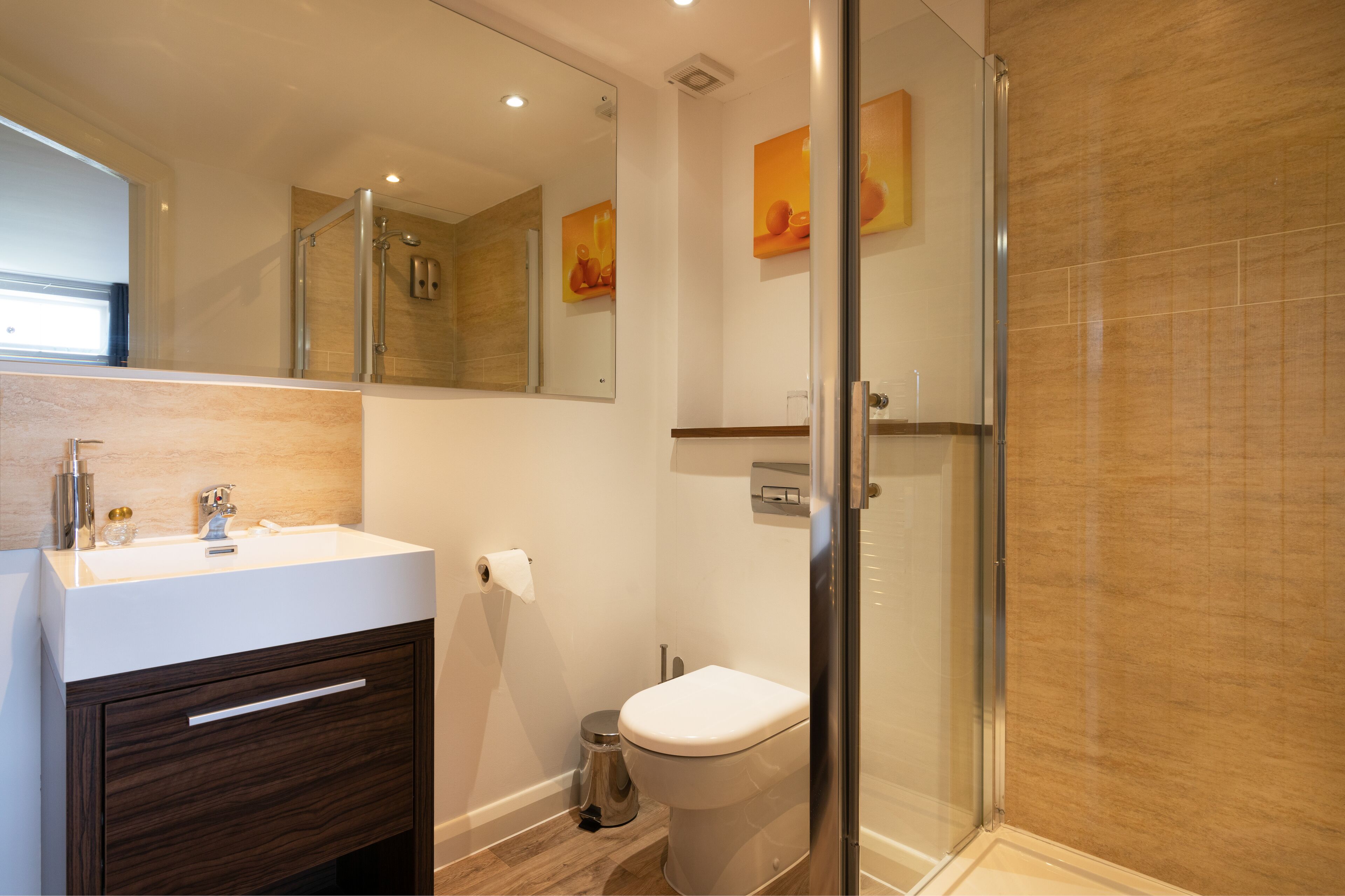 Photo - The Limes Country Lodge Hotel & Admiral Restaurant