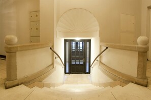 Staircase - Yourplace Biskupia Aparthotel (Kraków)