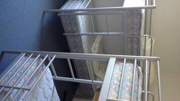 1 habitación, escritorio, cortinas blackout y wifi gratis