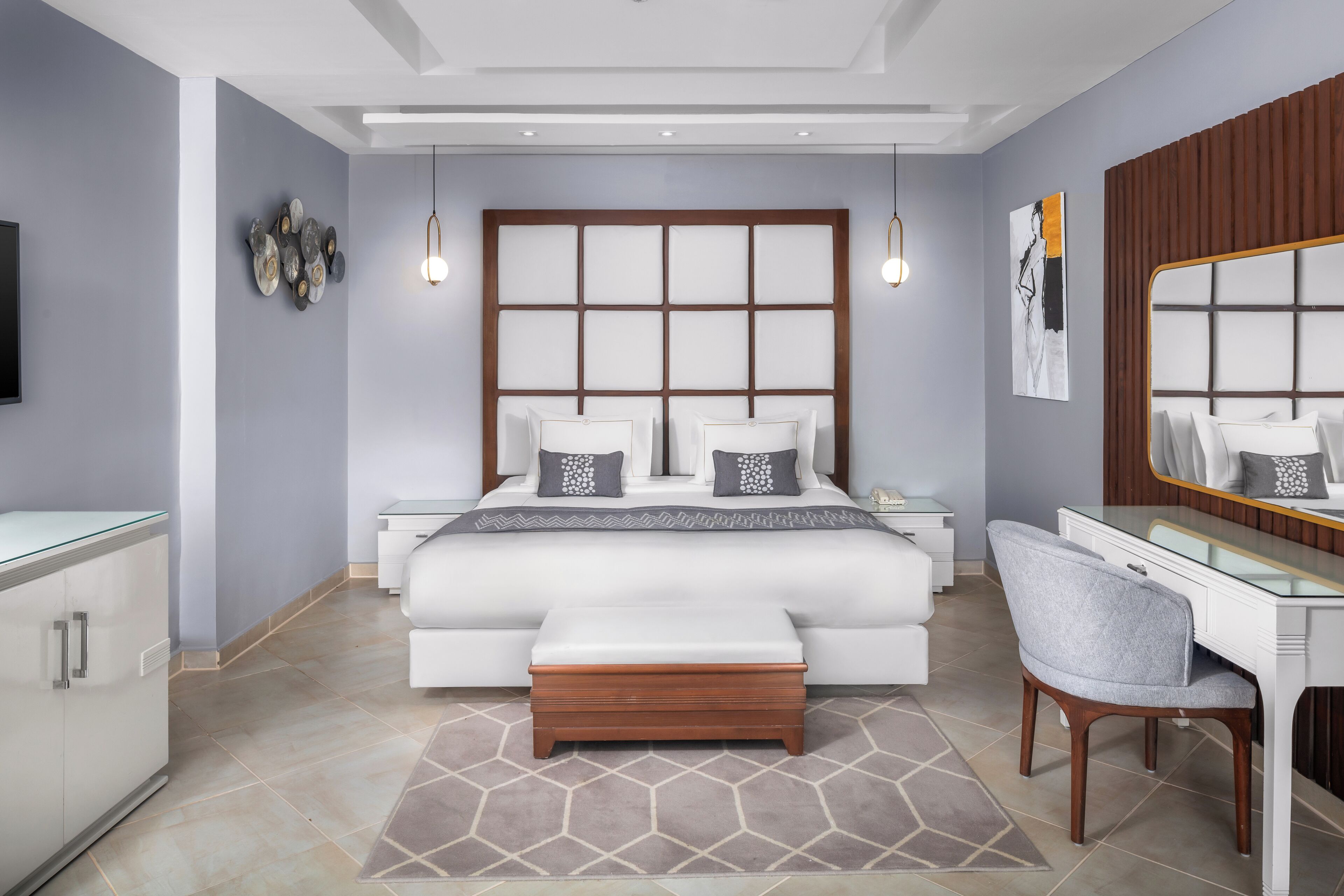 Articles gratuits dans le mini-bar, coffres-forts dans les chambres