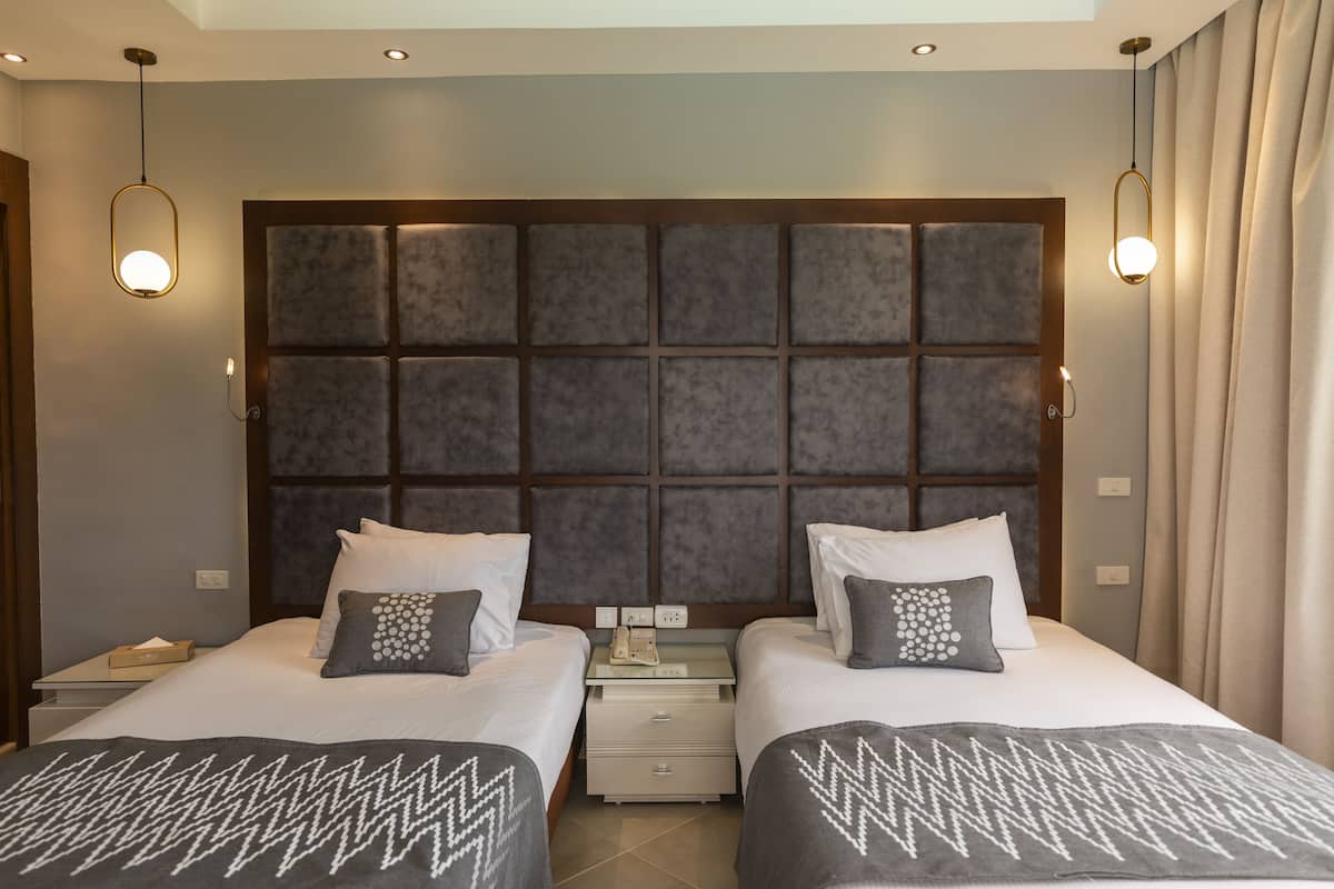 pool suite, sea view (posh club) | 1 bedroom, free minibar, in-room safe, individually decorated