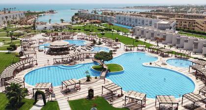 SUNRISE Crystal Bay Resort - Grand Select