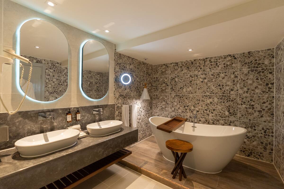 free toiletries, hair dryer, towels, soap