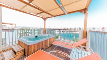 Jacuzzi Suite, Sea view (Posh Club) | View from room