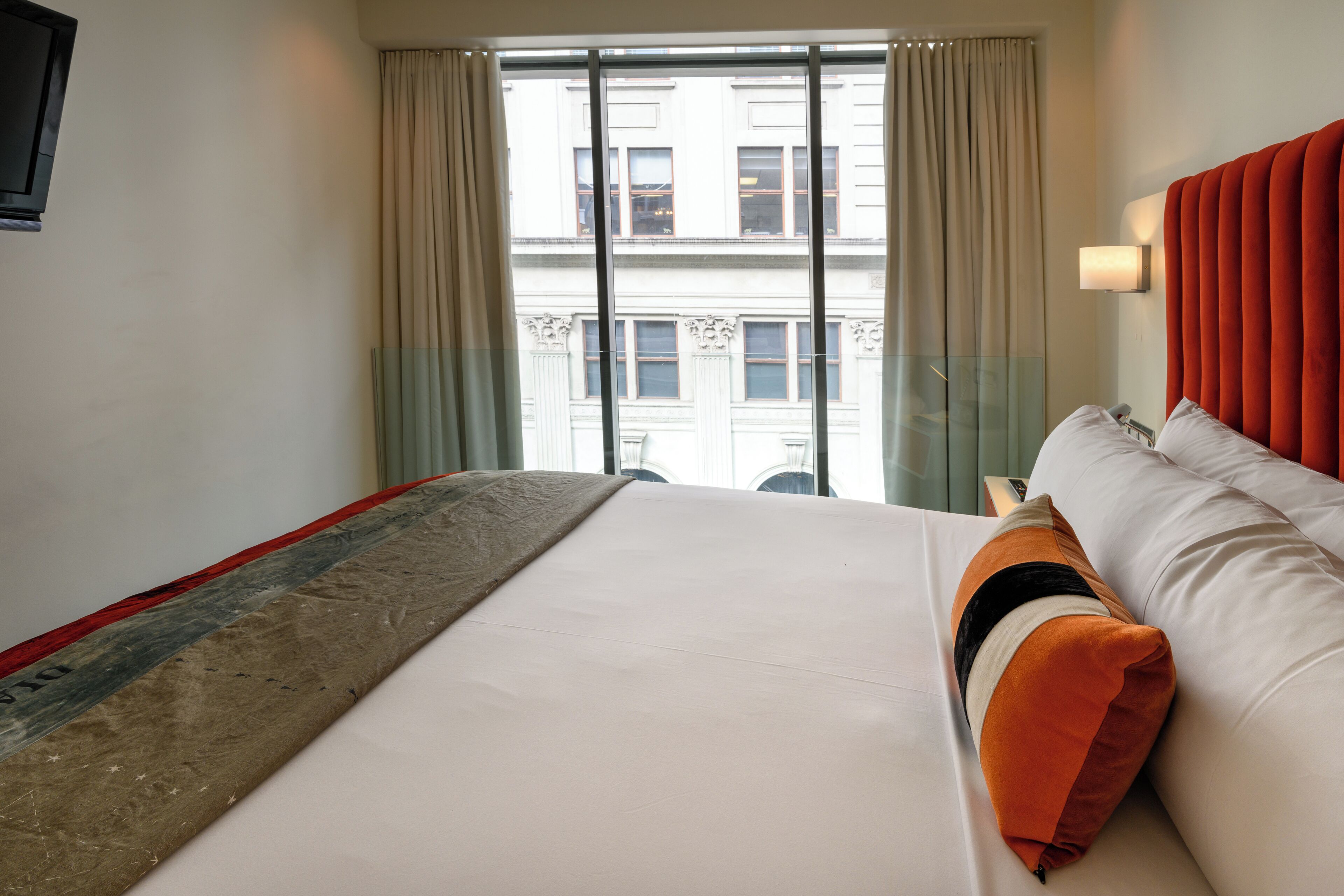 loft suite | premium bedding, down duvets, pillow-top beds, minibar