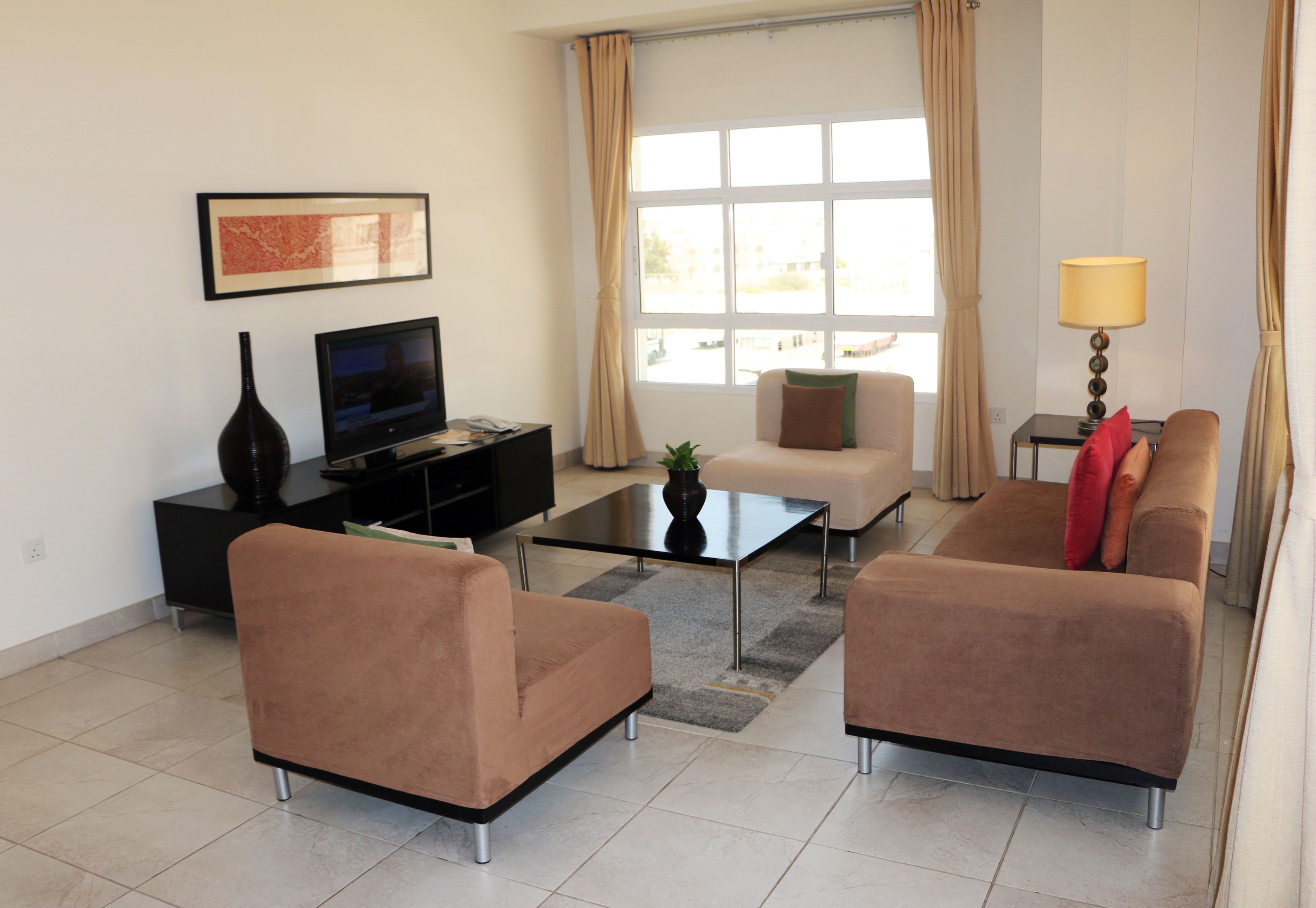 Apartment, 2 Bedrooms | Living room | TV